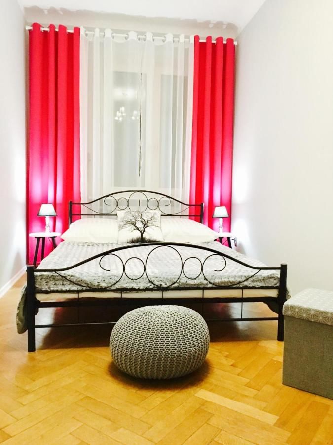 Апартаменты ClickTheFlat Apartment Chmielna 7 Варшава-19